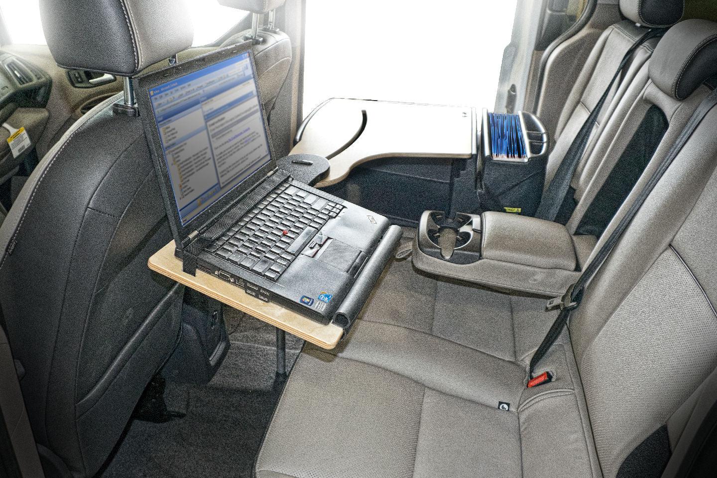 Reach Desk Back Seat (Right)
